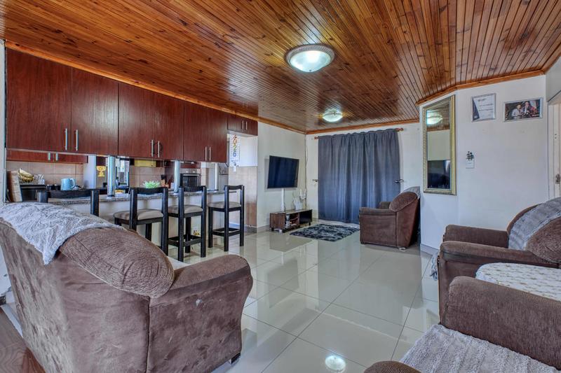 3 Bedroom Property for Sale in Booysens Park Eastern Cape